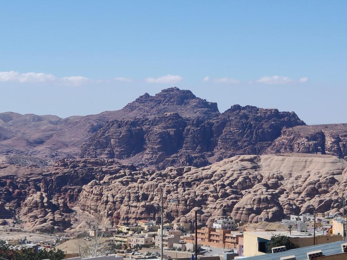 Petra Stones Inn Wadi Musa Exterior photo